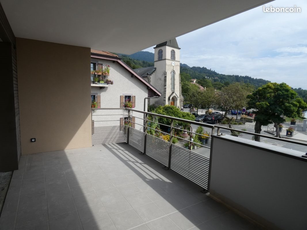 Appartement à louer, 45m², Lucinges