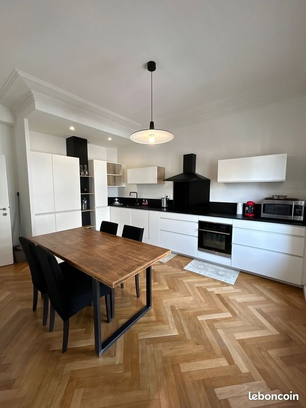 Appartement à louer, 53m², Antibes