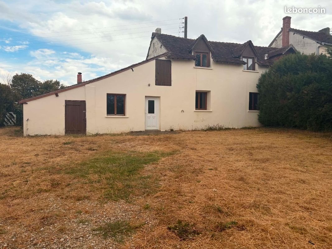Maison à louer, 70m², Arçonnay