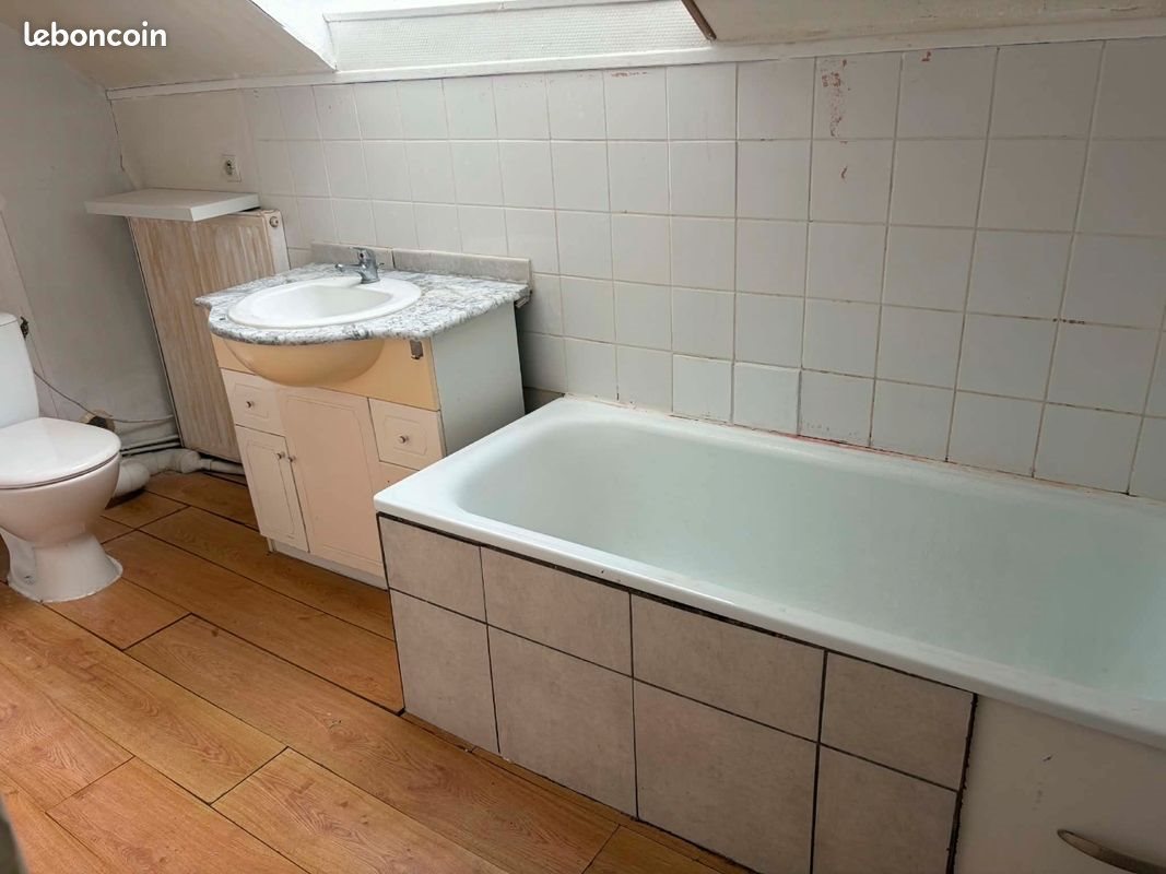 Maison à louer, 70m², Arçonnay