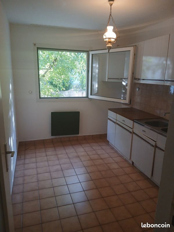 Appartement à louer, 64m², Saint-Étienne
