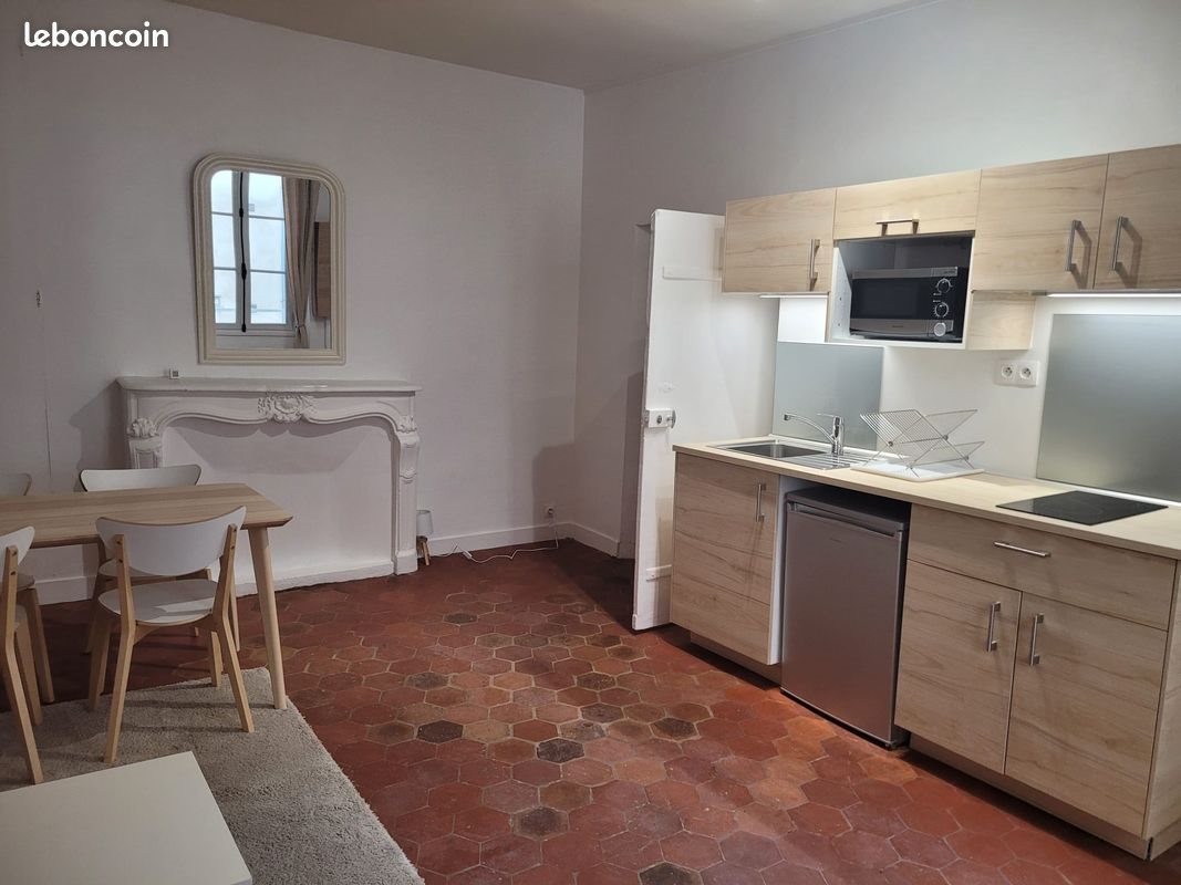 Appartement à louer, 37m², Versailles