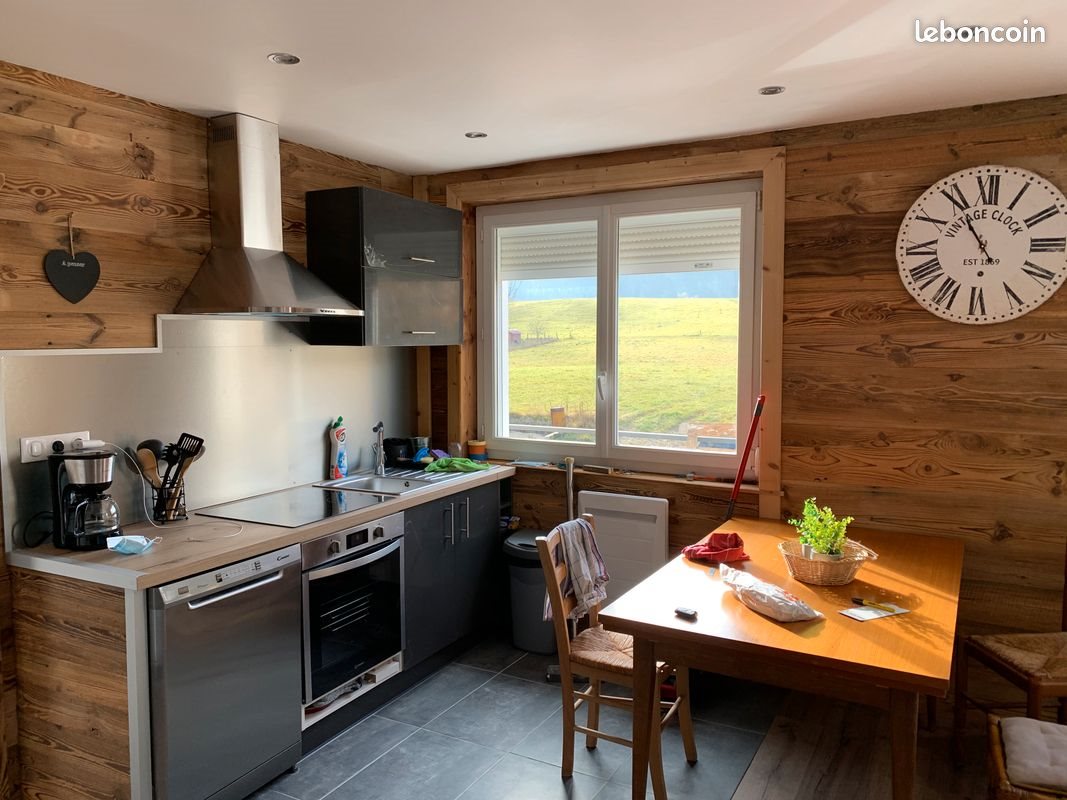 Appartement à louer, 70m², Les Fourgs