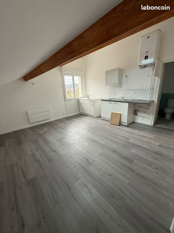 Appartement à louer, 40m², Beure