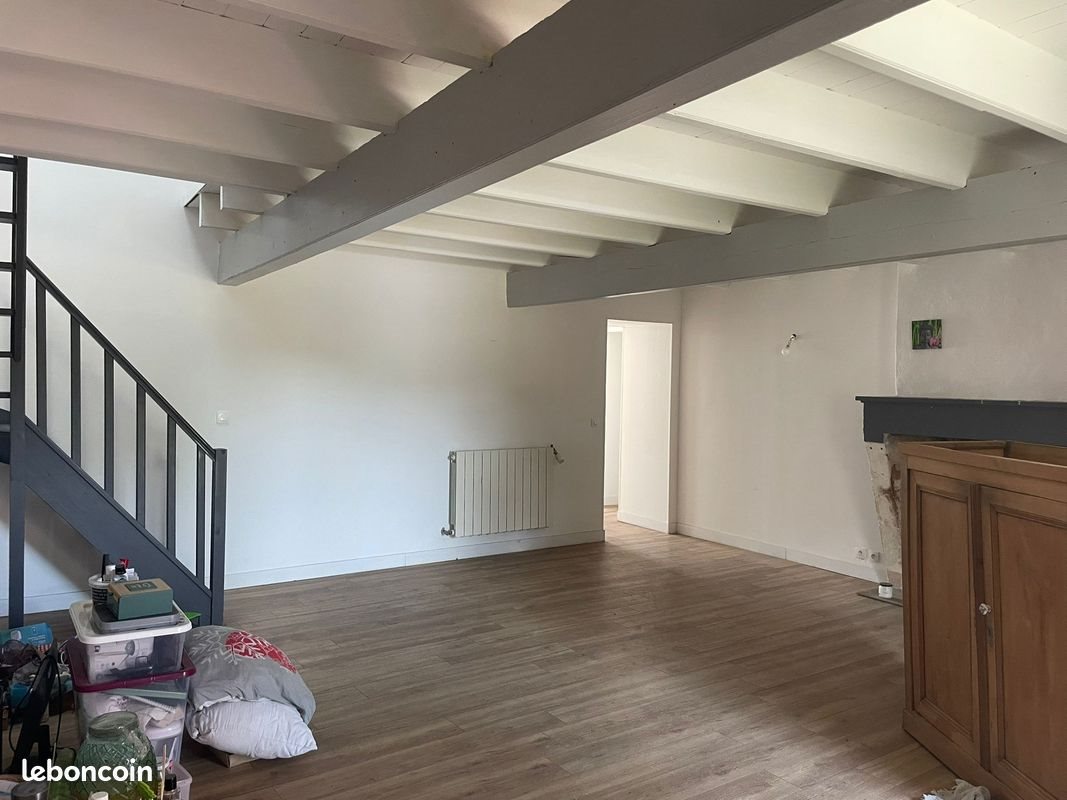 Maison à louer, 135m², Saint-Cyr-du-Doret