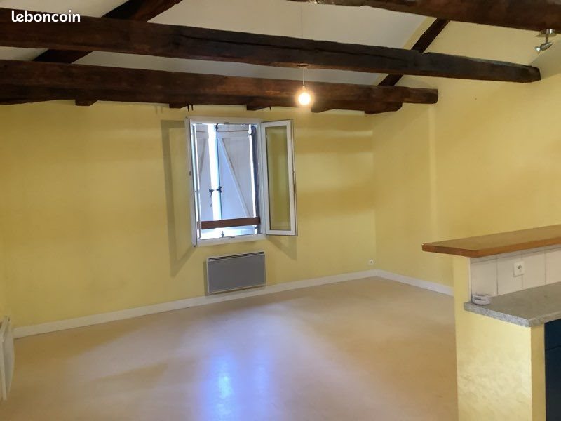 Appartement à louer, 57m², Saint-Céré