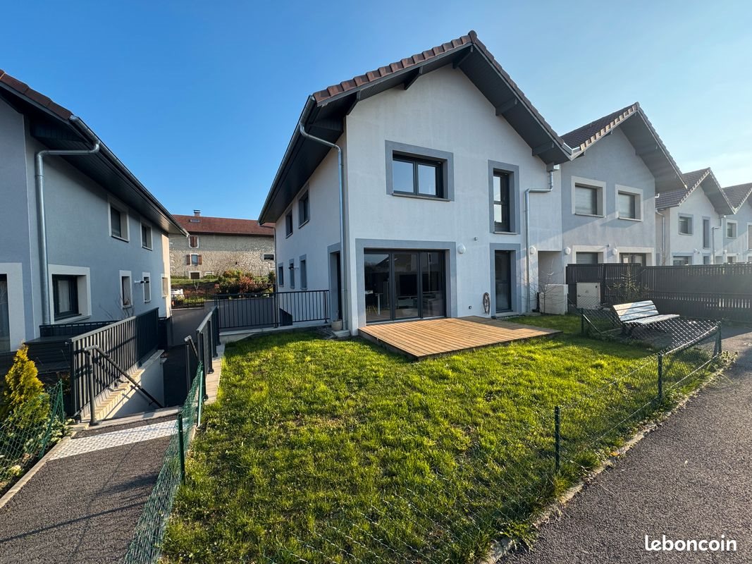 Maison à vendre, 82m², Valleiry
