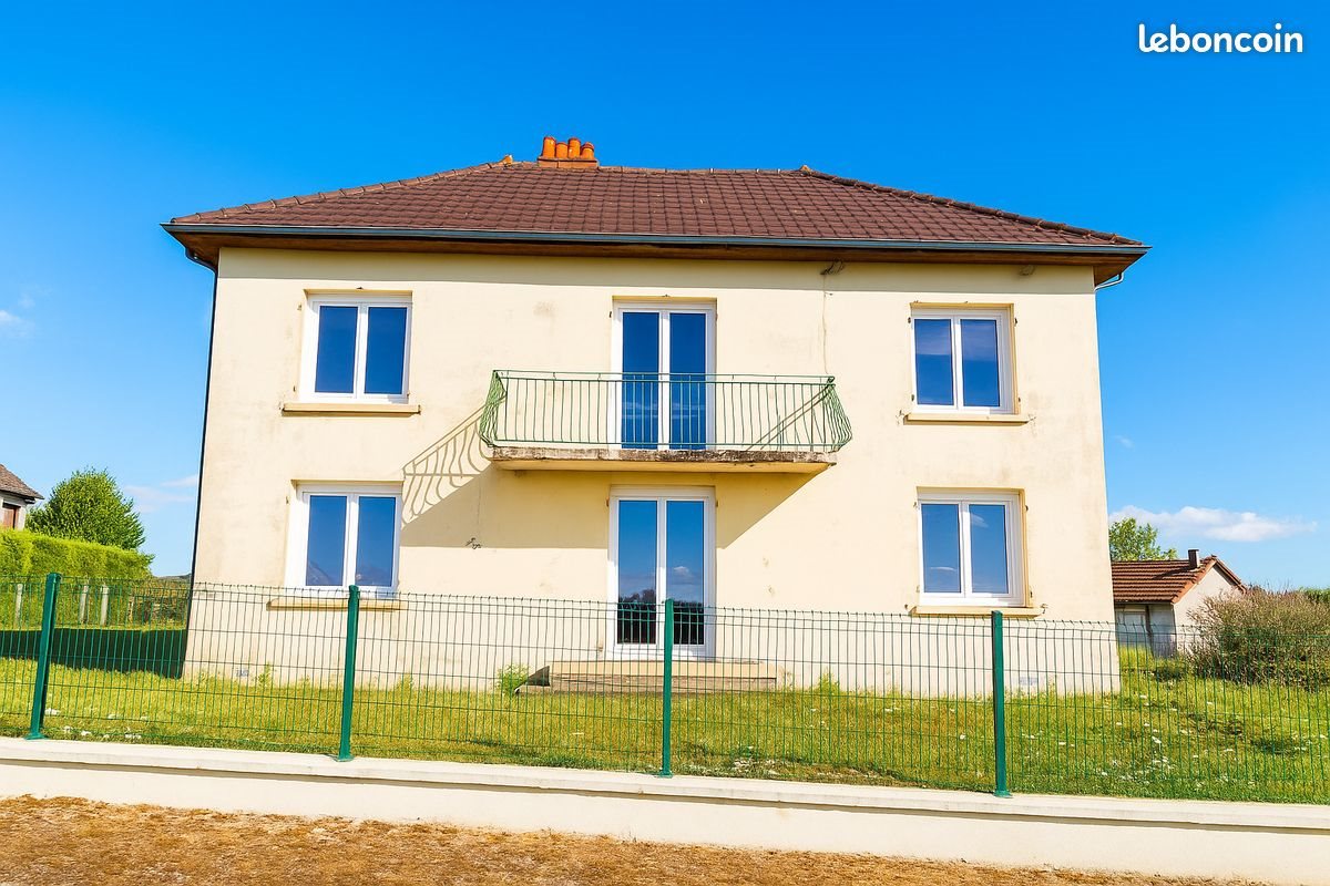 Appartement à louer, 90m², Decize