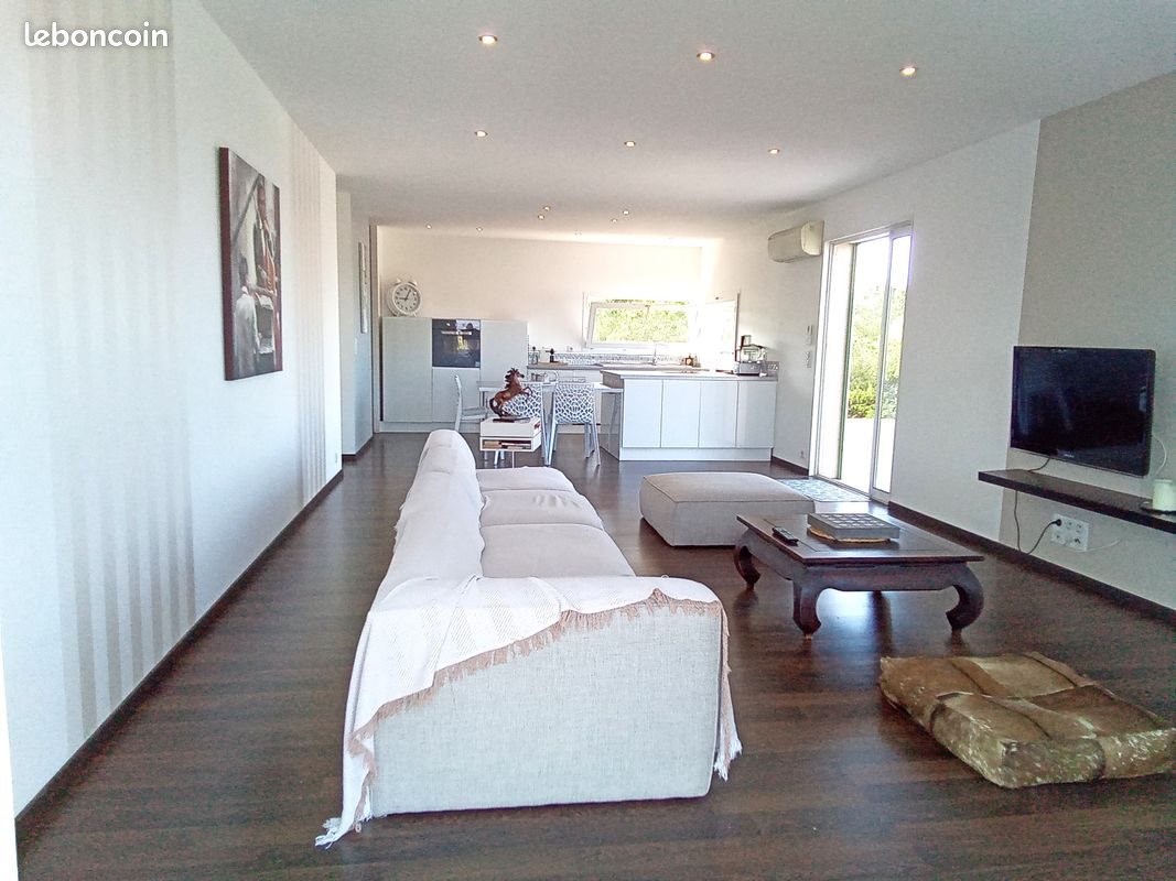 Appartement à louer, 80m², Grosseto-Prugna