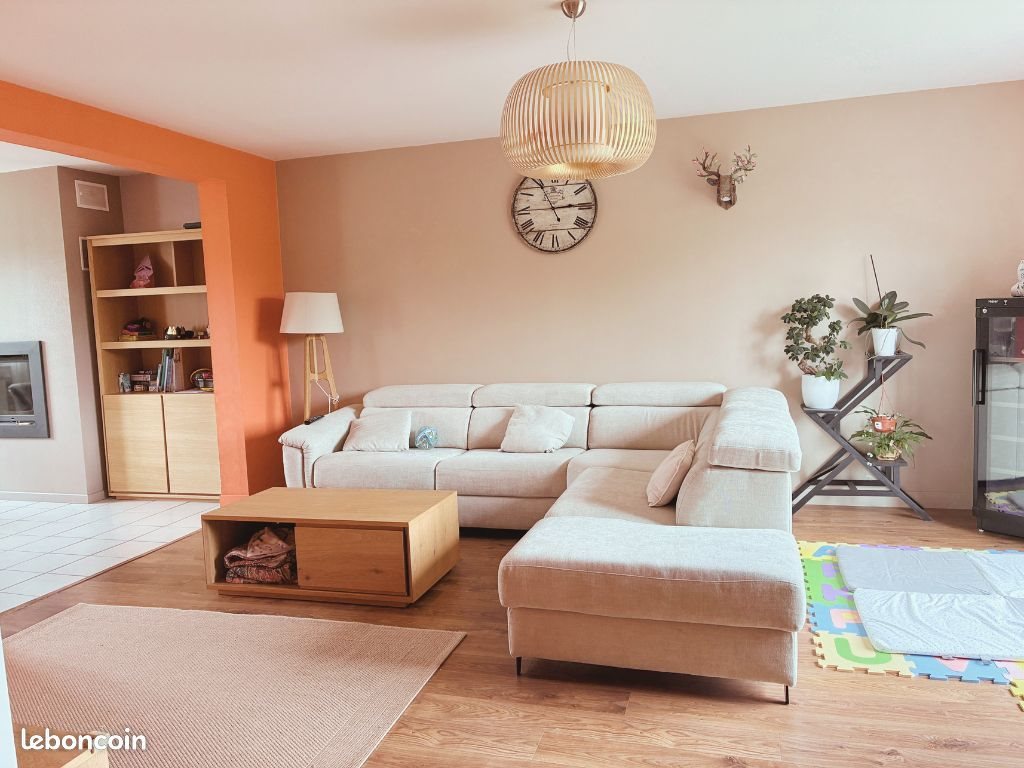 Maison à vendre, 160m², La Bazoge