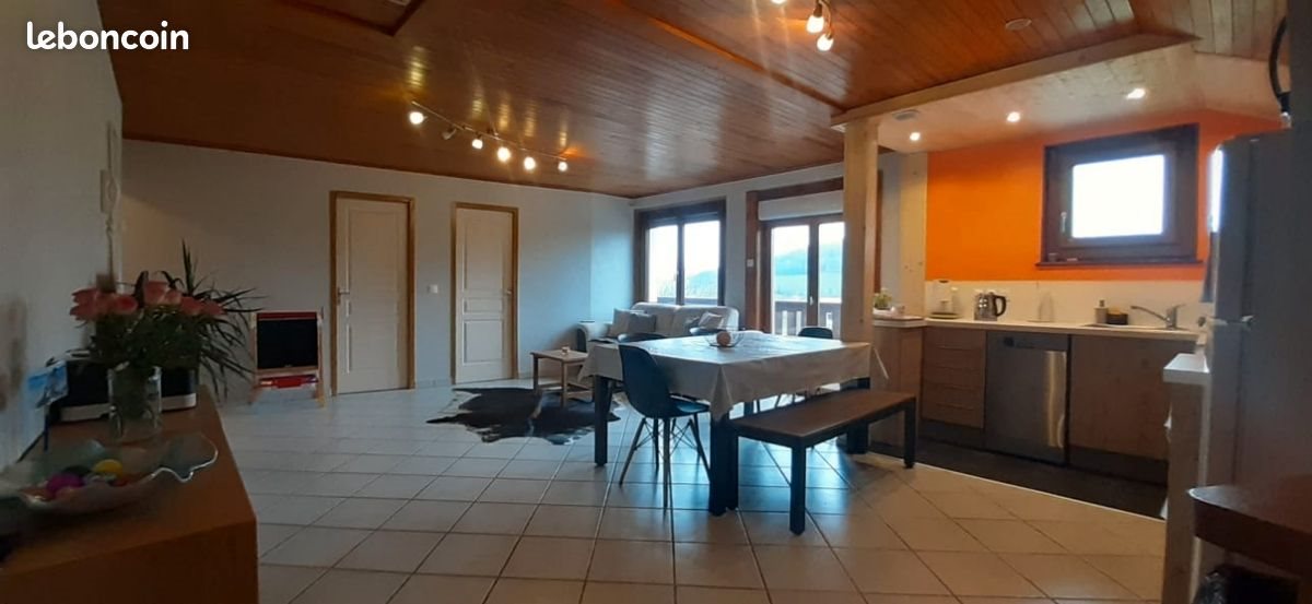 Appartement à louer, 75m², Bogève