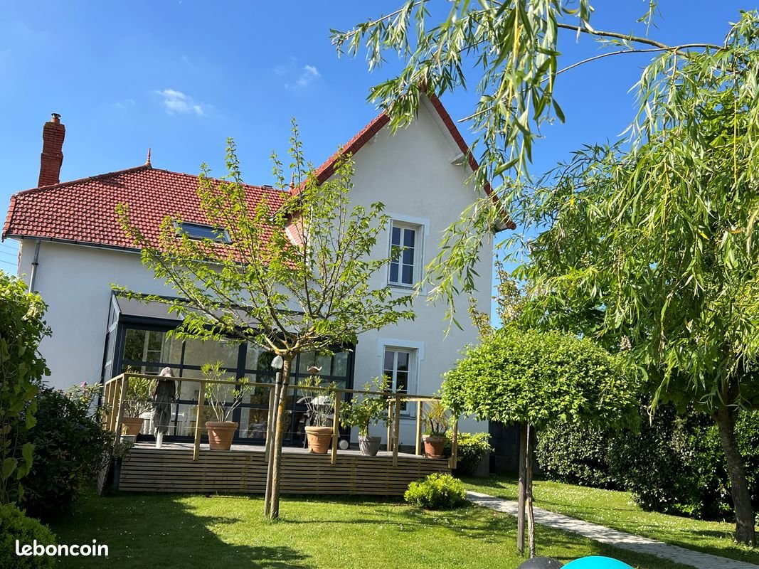 Maison à vendre, 163m², Saint-Léger-les-Vignes