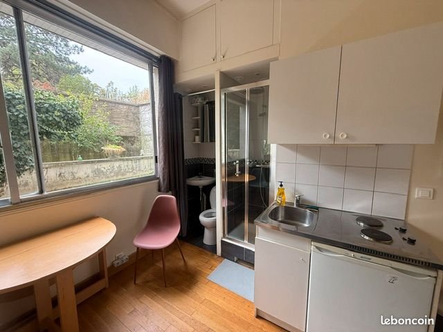 Appartement à louer, 13m², Paris 11ème
