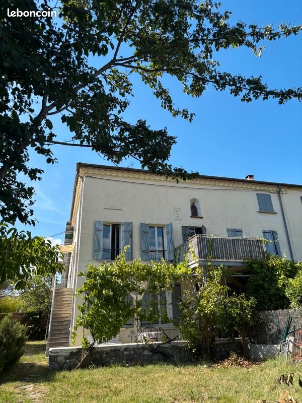 Appartement à louer, 120m², Digne-les-Bains