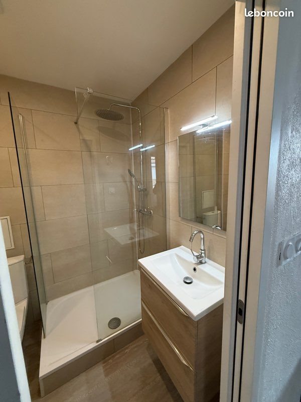 Appartement à louer, 55m², Pélussin
