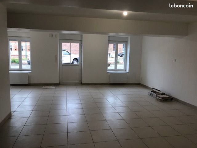Maison à louer, 110m², Mondrepuis