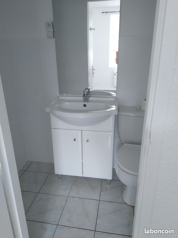 Appartement à louer, 22m², Saint-Romain-en-Gal
