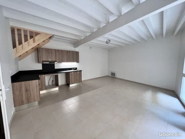 Appartement à louer, 70m², Caudrot
