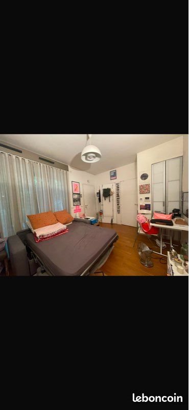 Appartement à louer, 24m², Paris 15ème