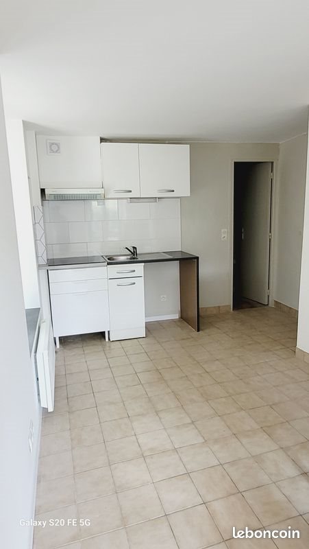 Appartement à louer, 35m², Trilbardou