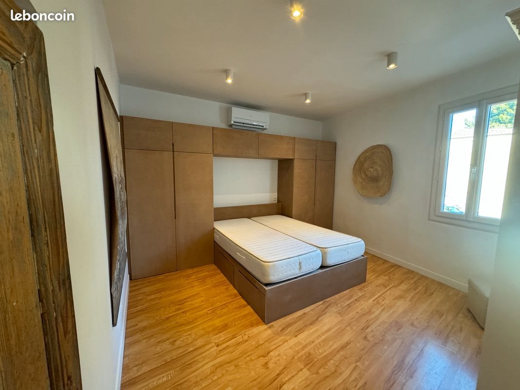 Appartement à louer, 80m², Gallargues-le-Montueux
