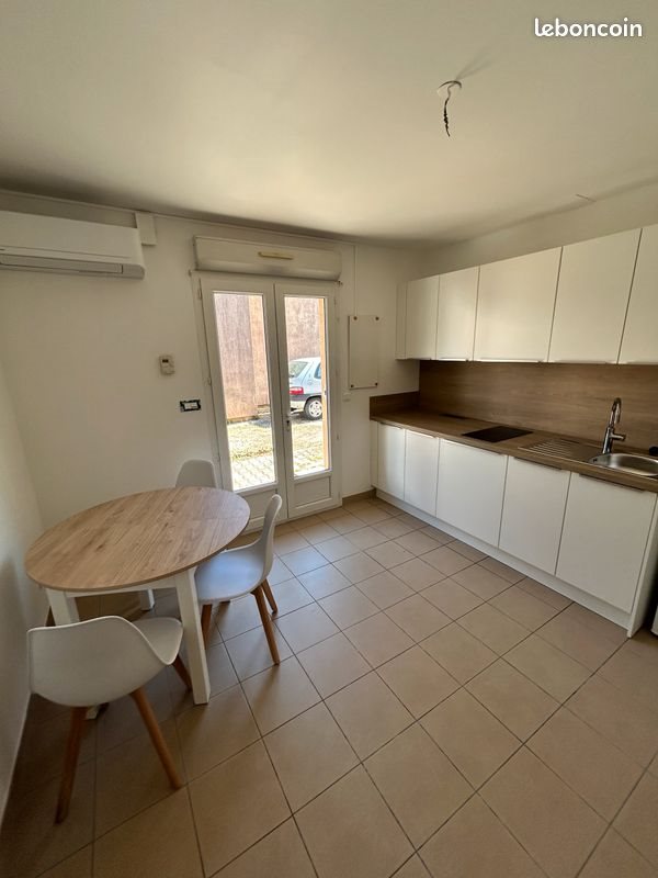 Appartement à louer, 25m², Corbarieu