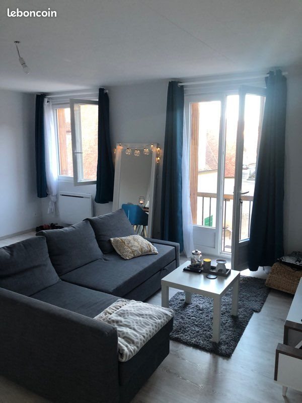 Appartement à louer, 70m², Saint-Amand-Montrond