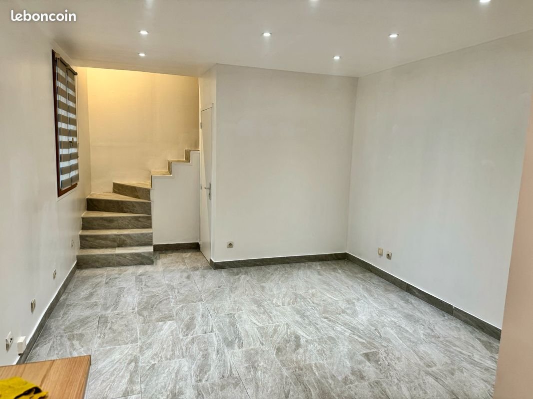Appartement à louer, 39m², Corbeil-Essonnes