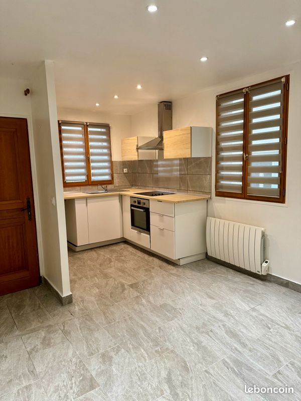 Appartement à louer, 39m², Corbeil-Essonnes