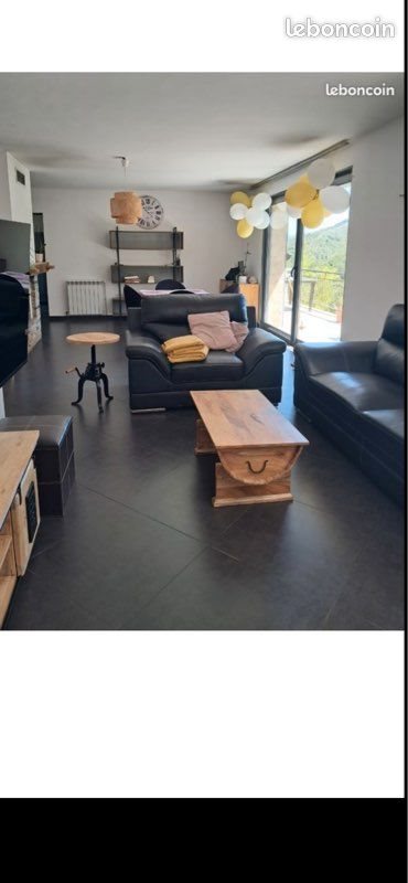 Maison à louer, 140m², Peypin