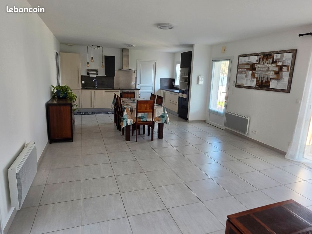 Maison à louer, 94m², Salles-sur-Mer