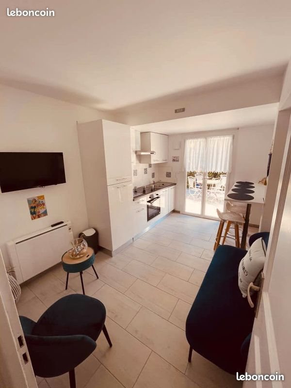 Appartement à louer, 30m², Roquebrune-sur-Argens