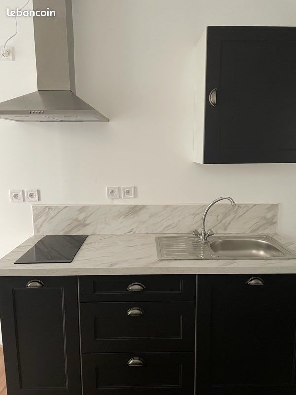 Appartement à louer, 27m², Montbron