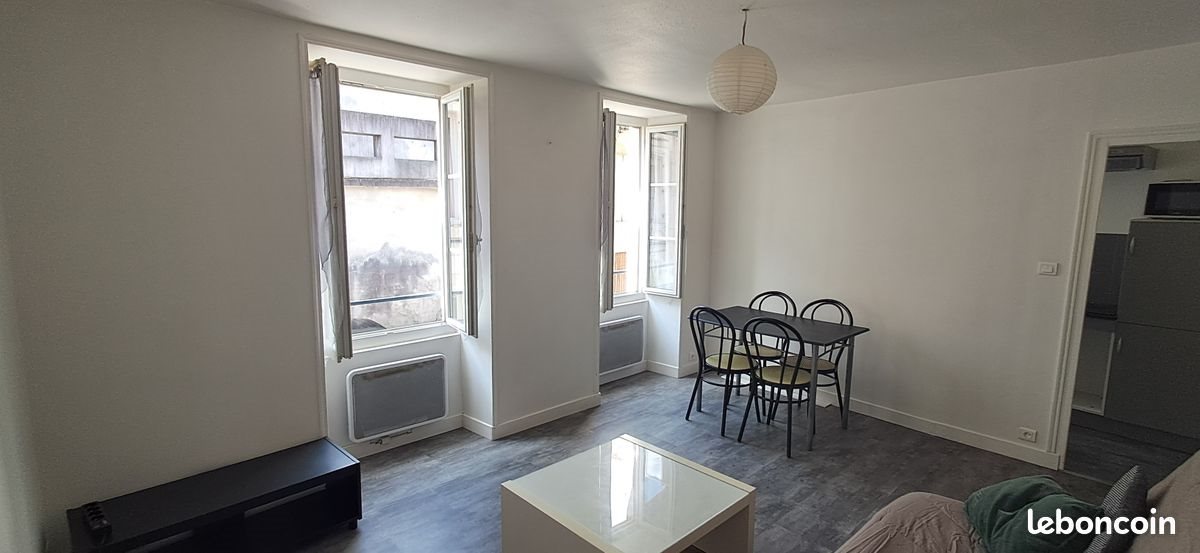 Appartement à louer, 48m², Niort