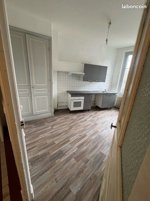 Appartement à louer, 120m², Thiers