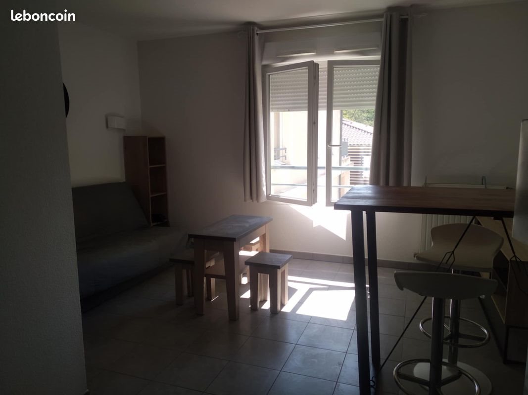 Appartement à louer, 24m², Juvignac