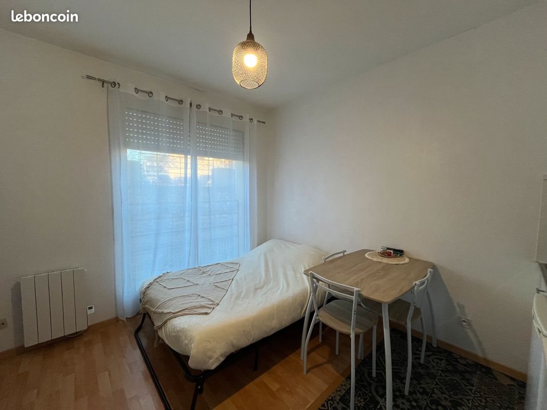 Appartement à louer, 17m², Cholet