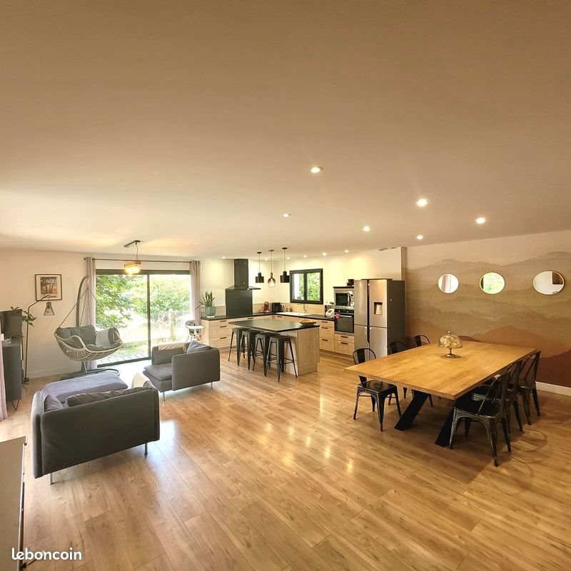 Maison à vendre, 143m², Mios