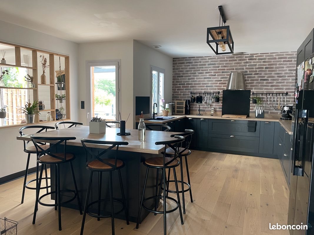 Maison à vendre, 176m², Saint-Aubin-de-Branne