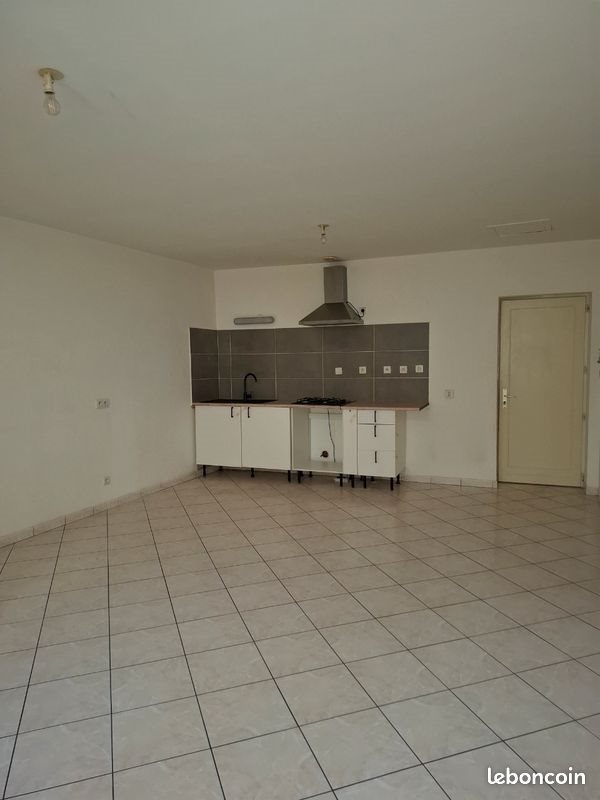 Appartement à louer, 57m², Saint-Gilles