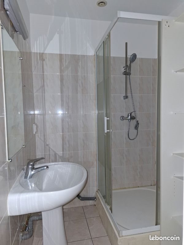 Appartement à louer, 57m², Saint-Gilles