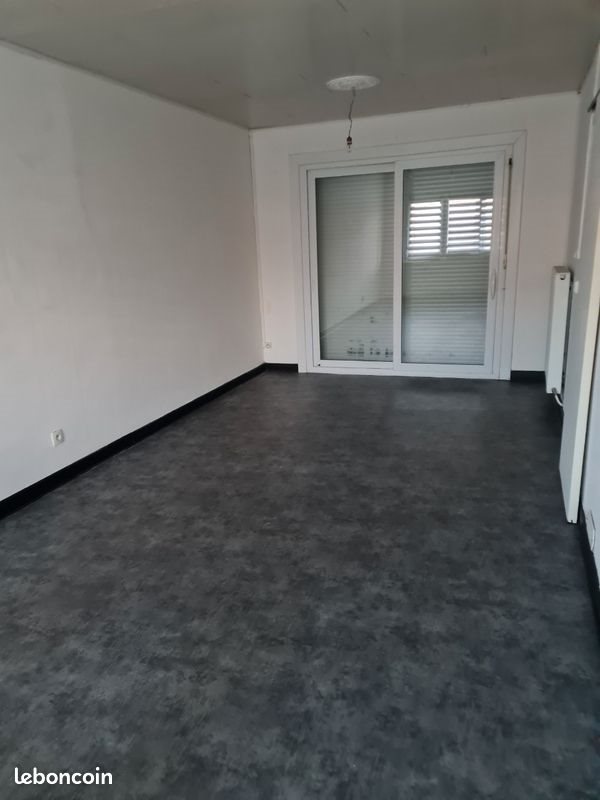 Maison à louer, 90m², Roeulx