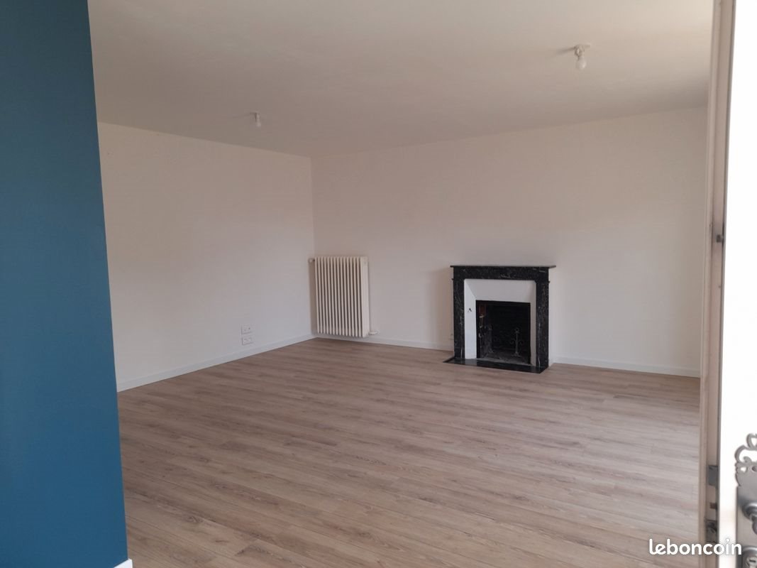 Maison à louer, 120m², Villiers-en-Plaine