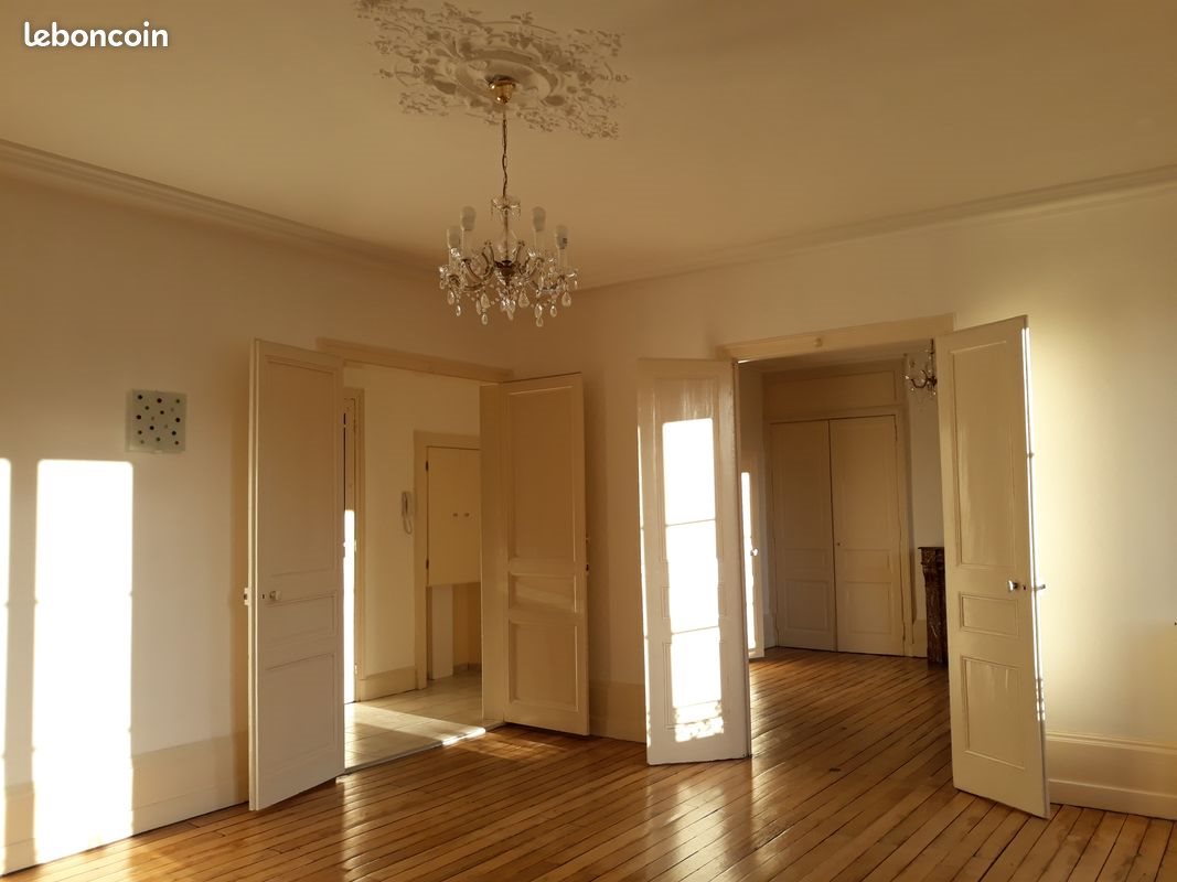 Appartement à louer, 124m², Limoges