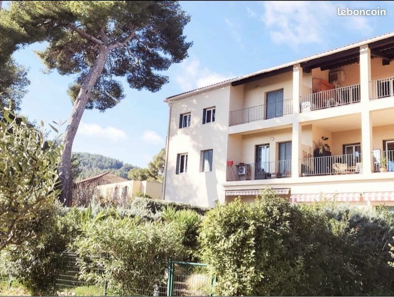 Appartement à louer, 20m², Hyères