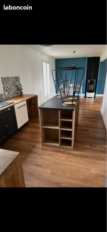 Maison à louer, 102m², Plounéventer
