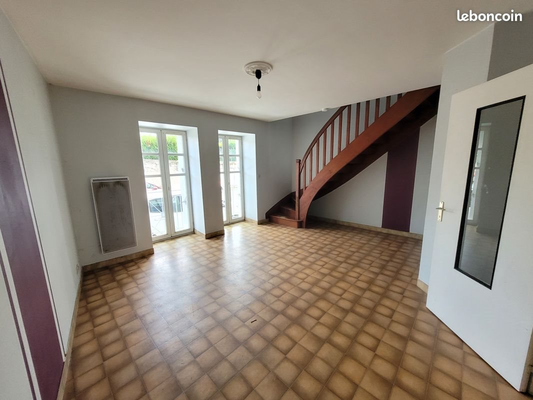Maison à louer, 53m², Descartes