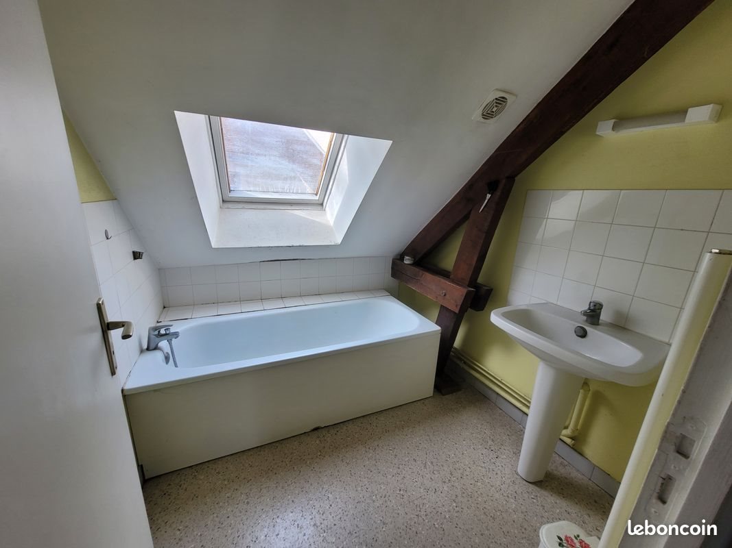 Maison à louer, 53m², Descartes
