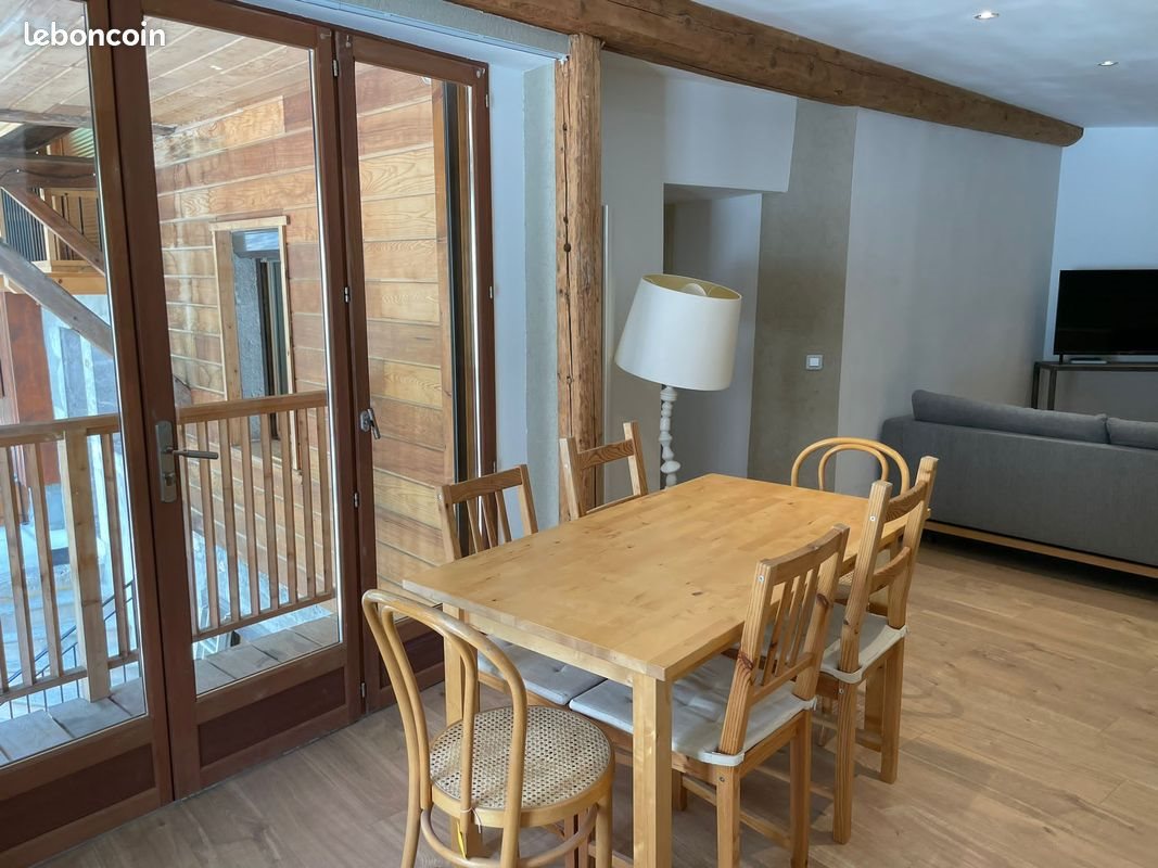 Appartement à louer, 50m², Faverges