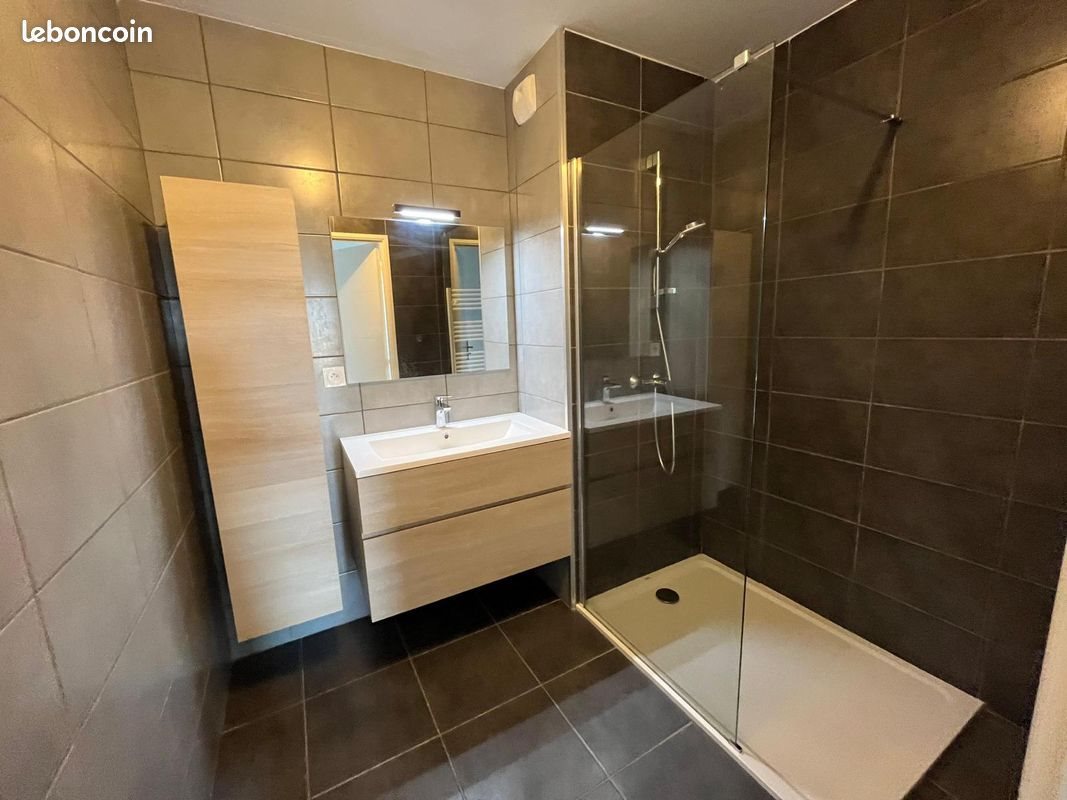 Appartement à louer, 55m², Jonage